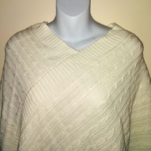 Shaw - Picture 1 of 5